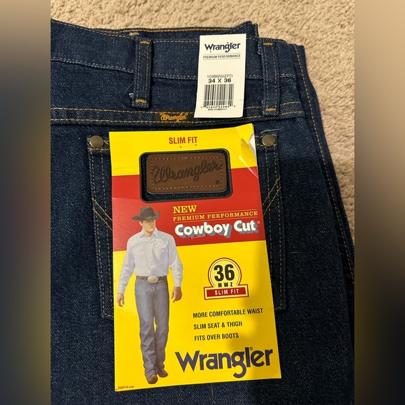 Brand New Cowboy Cut Wrangler Jeans - Picture 2 of 5